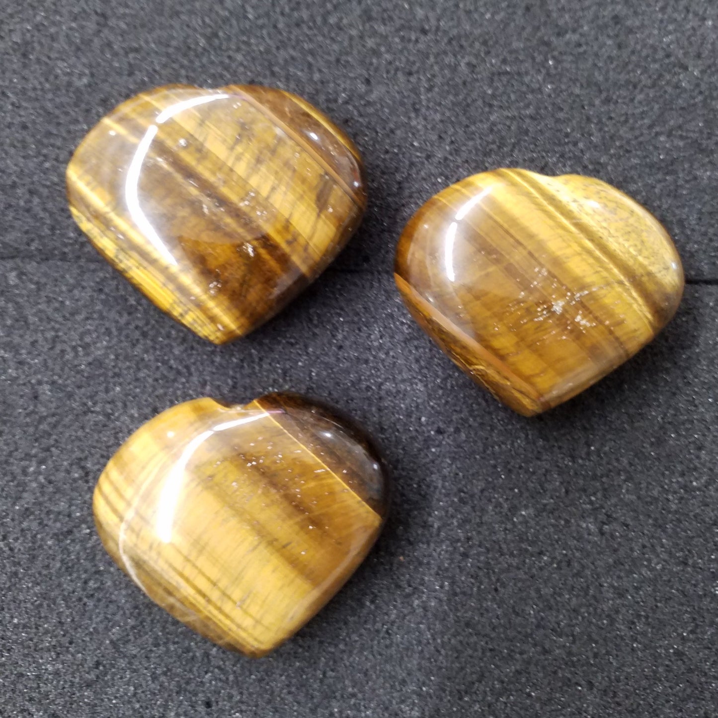 Pierres en forme de coeur améthyste, quartz rose, œil de tigre et pyrite