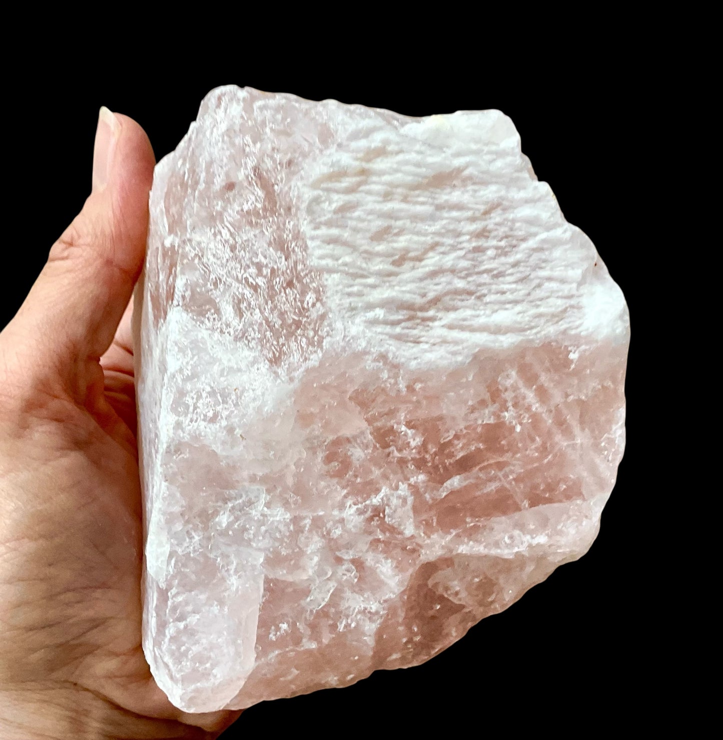 Quartz rose bloc brut de 1026 g