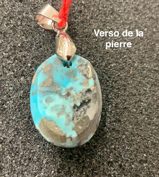 Pendentif en turquoise d’Arizona