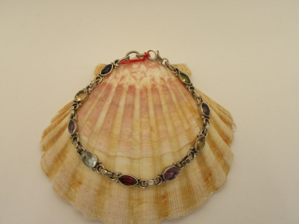 Bracelet baroque avec pierres fines