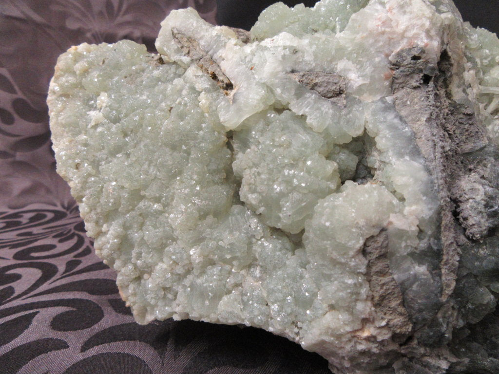 Préhnite bloc provenance Maroc