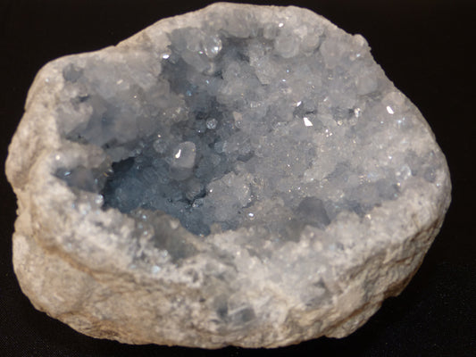 Géode en Célestine de 1,936kg