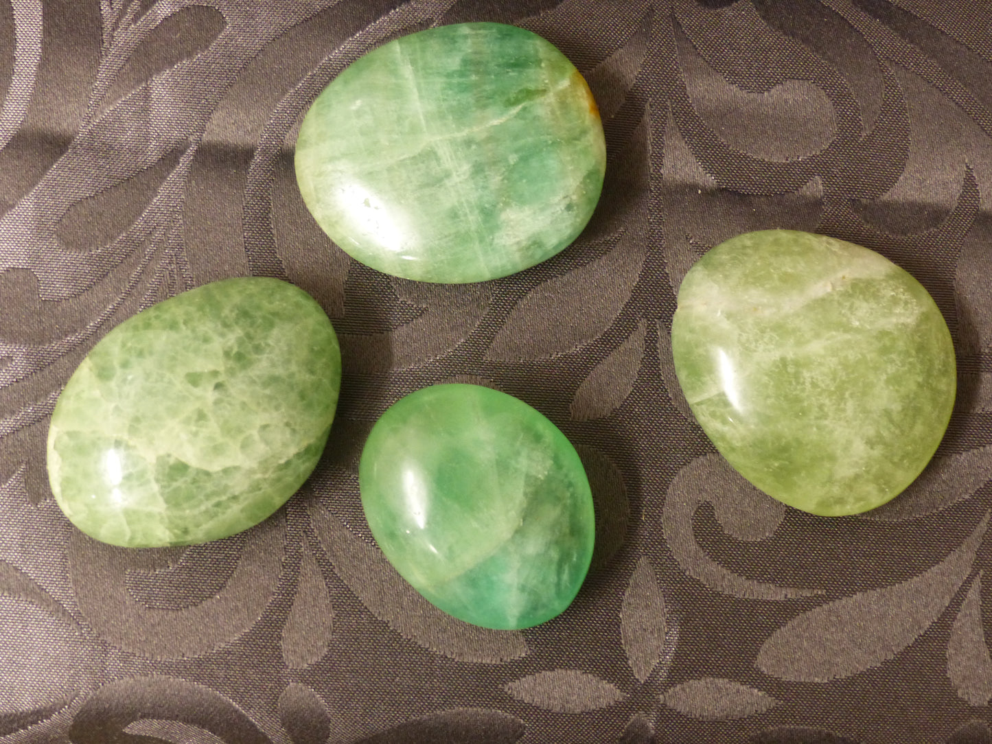 Fluorite verte en galet