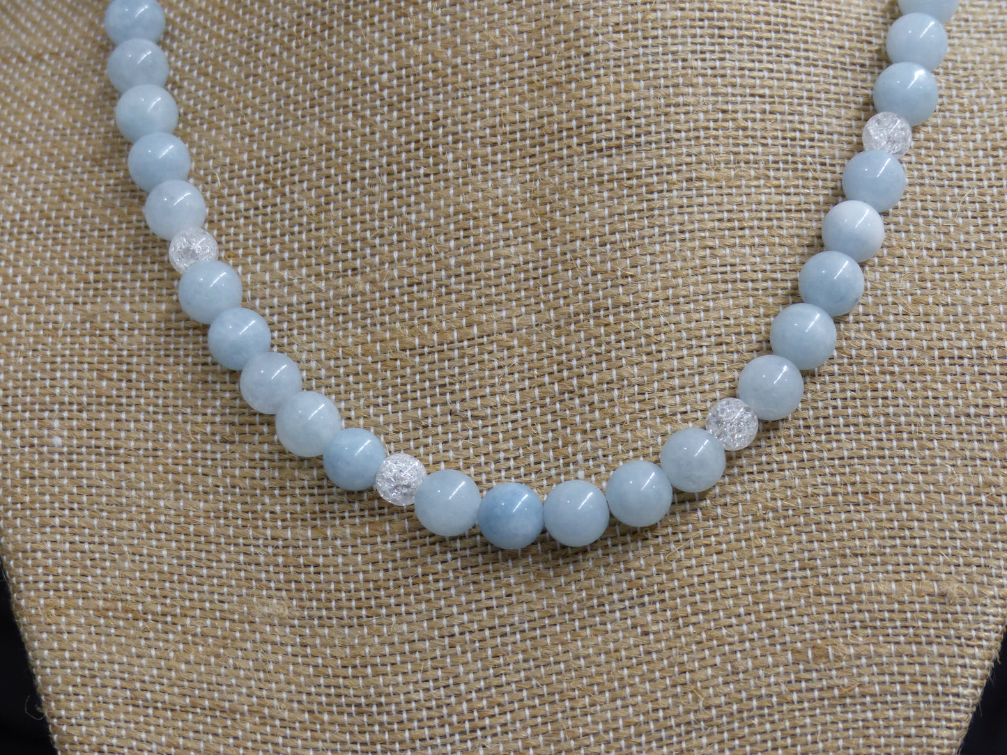 Collier en aigue-marine et quartz craquelé de 42cm