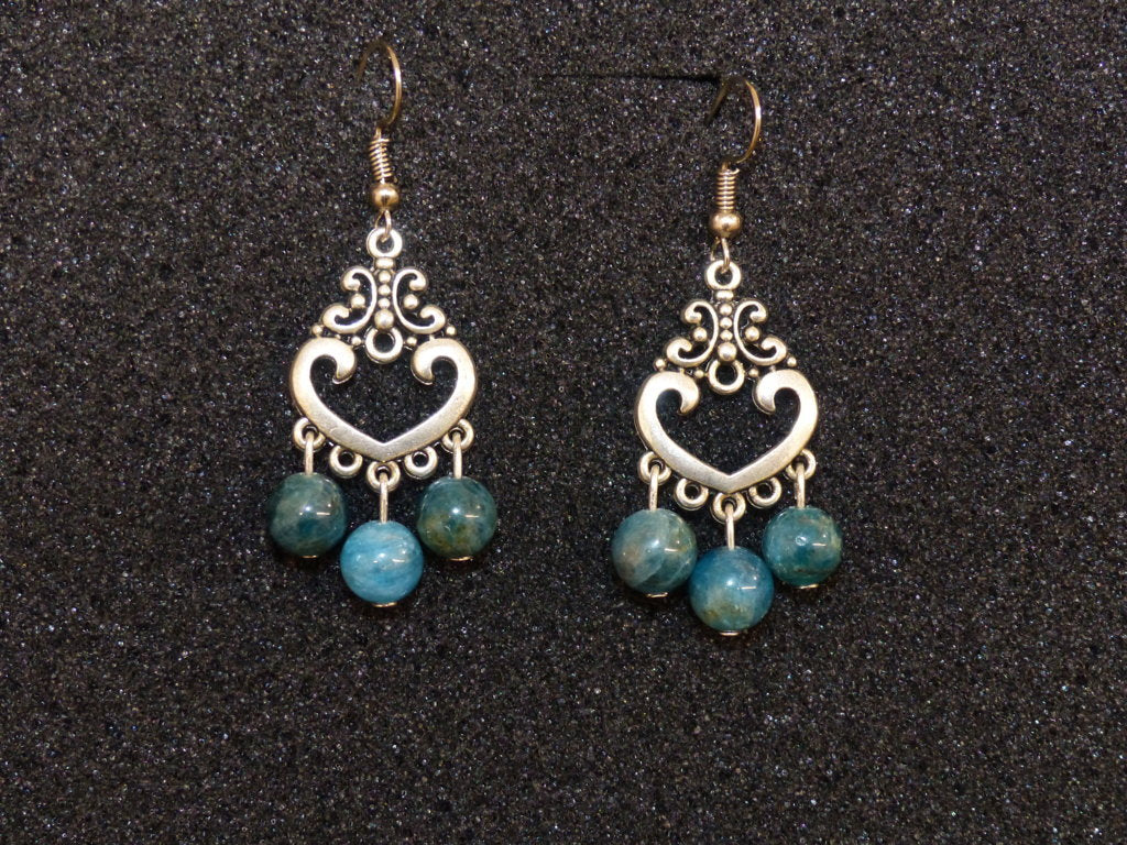 Boucles d'oreilles en apatite