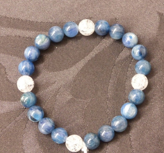 Bracelet en cyanite bleue perles de 8mm
