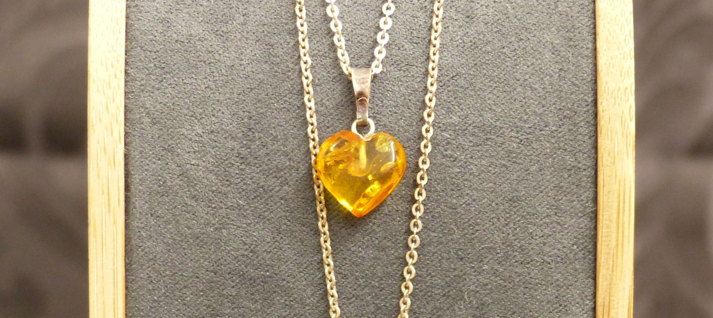 Pendentif ambre petit modèle