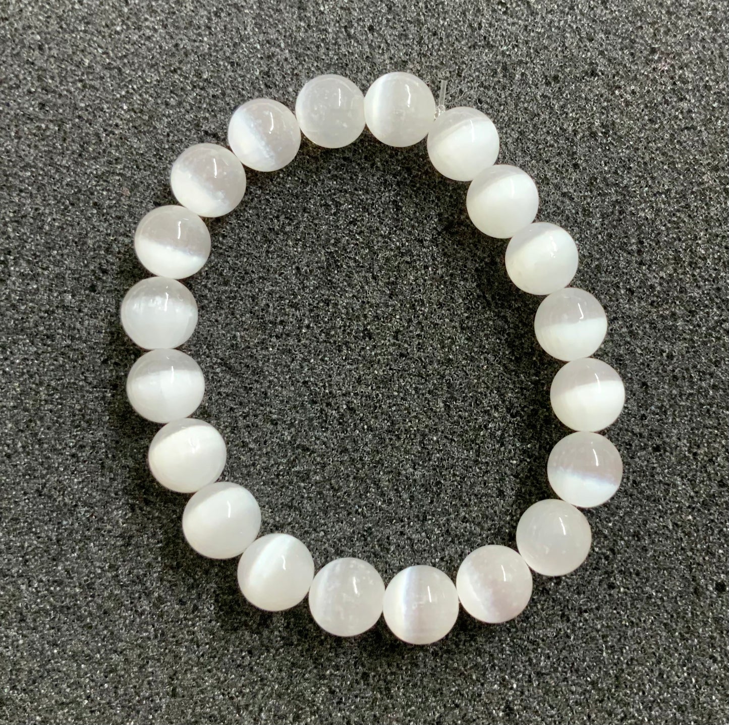 Bracelet en sélénite du Maroc