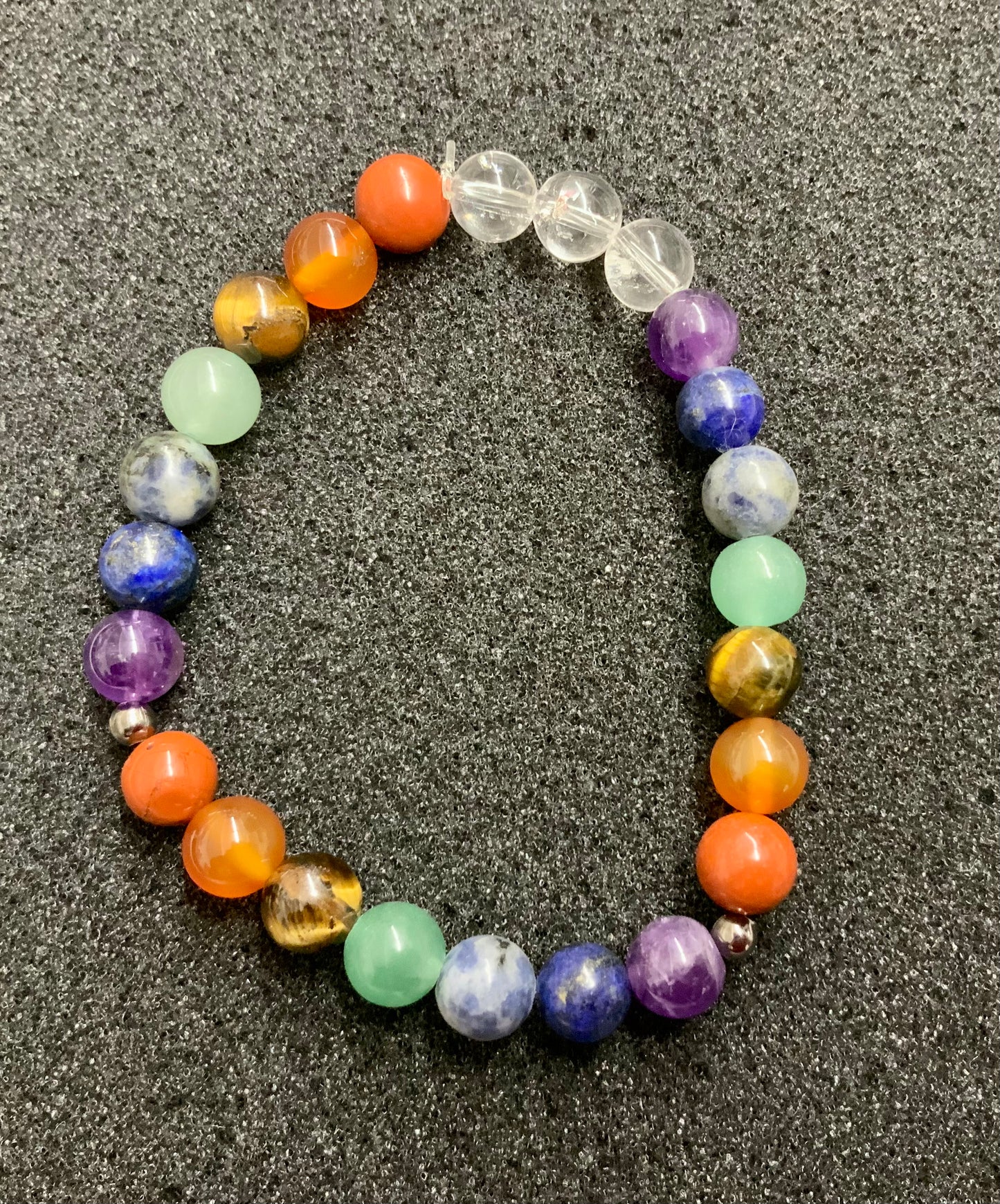 Bracelet 7 chakras en perles de 8mm et 10mm