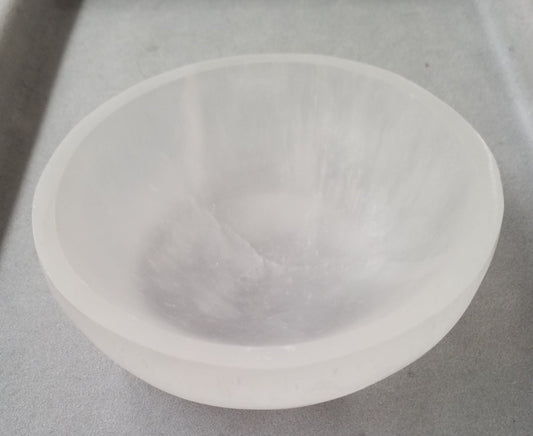 Sélénite coupelle du Maroc (diam : 10cm)