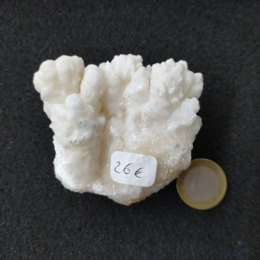 Calcite "stalactite" Maroc