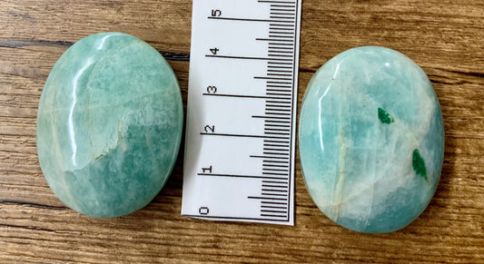 Galet en amazonite