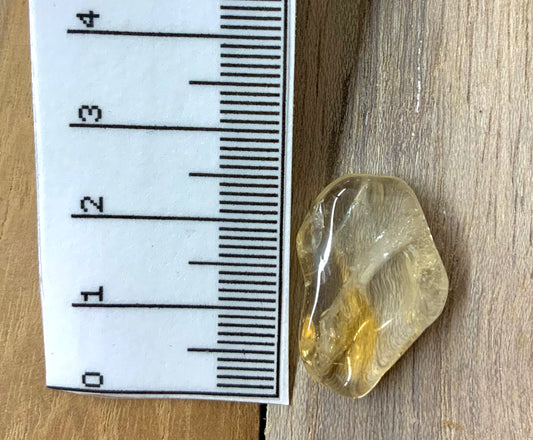 Citrine chauffée pierre roulée