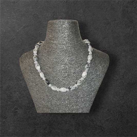 Collier en quartz tourmaline et perles de cristal de roche 4mm