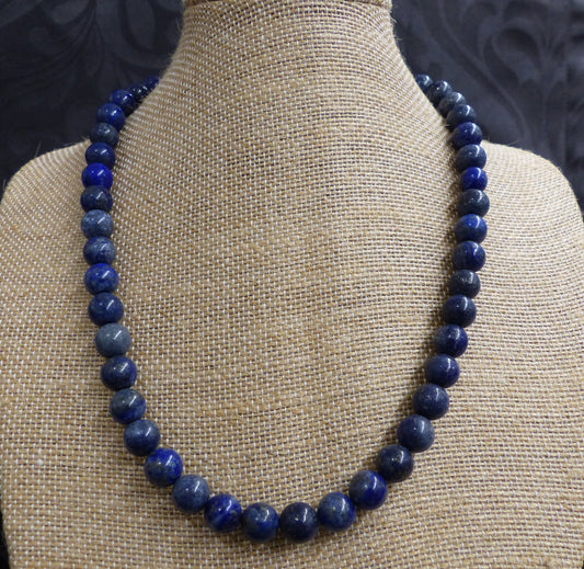 Collier en lapis lazuli