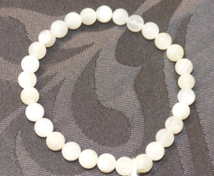 Bracelet en pierre de lune blanche qualité extra,  perles de 6mm ou 8mm