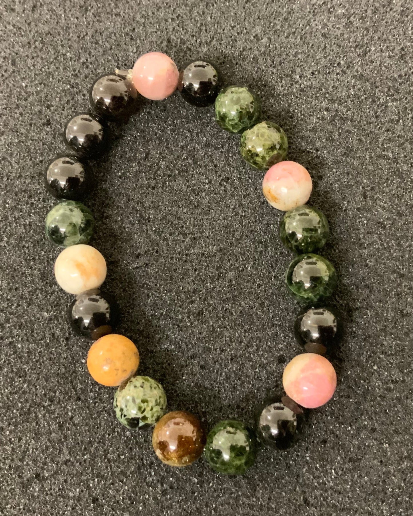 Bracelet en tourmaline multicolore, en perles de 8 ou 10 mm